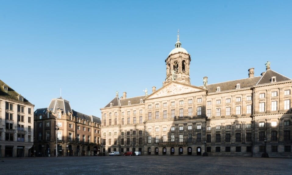 Koninklijk verleden: Het verhaal van Paleis op de Dam